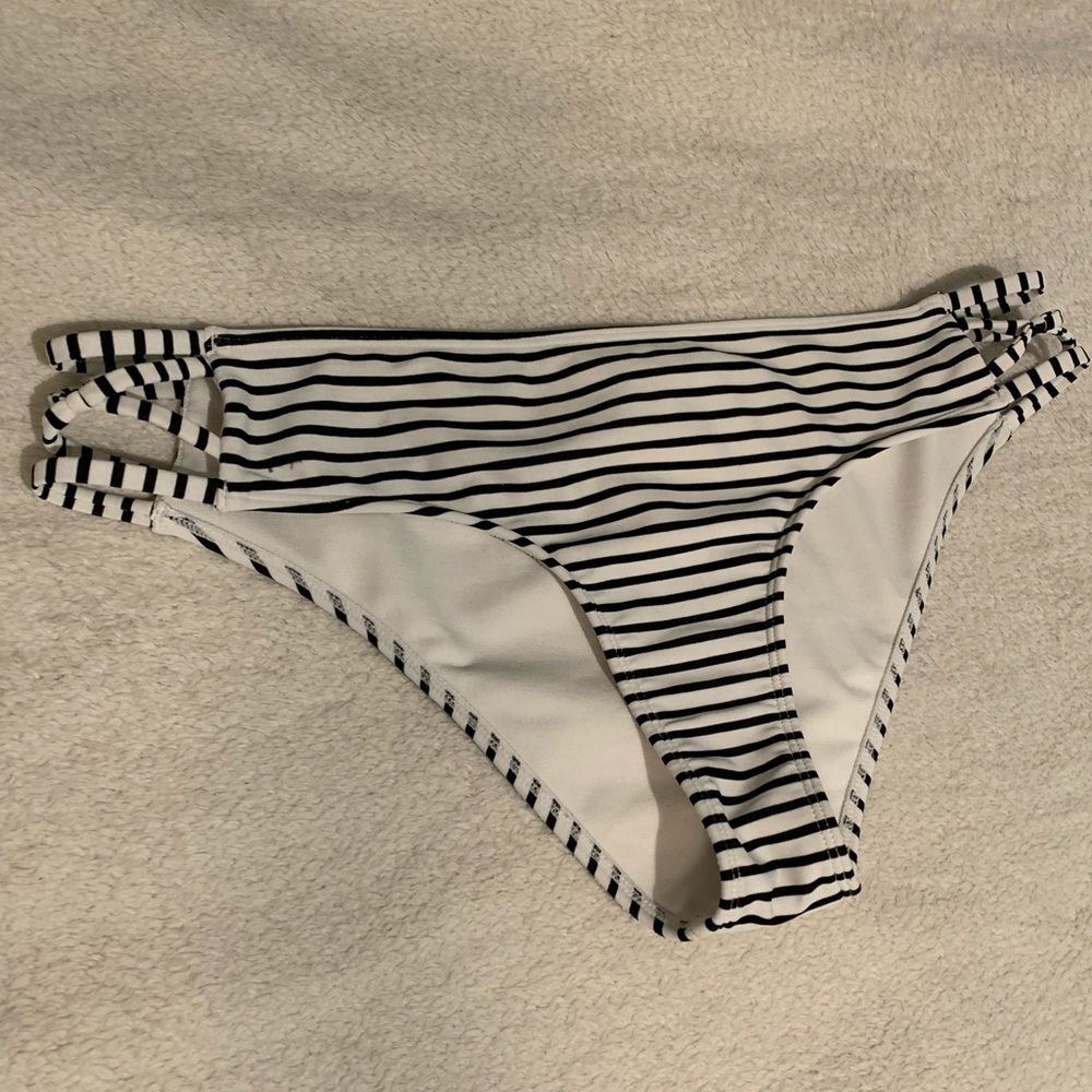 White and black bikini bottoms
